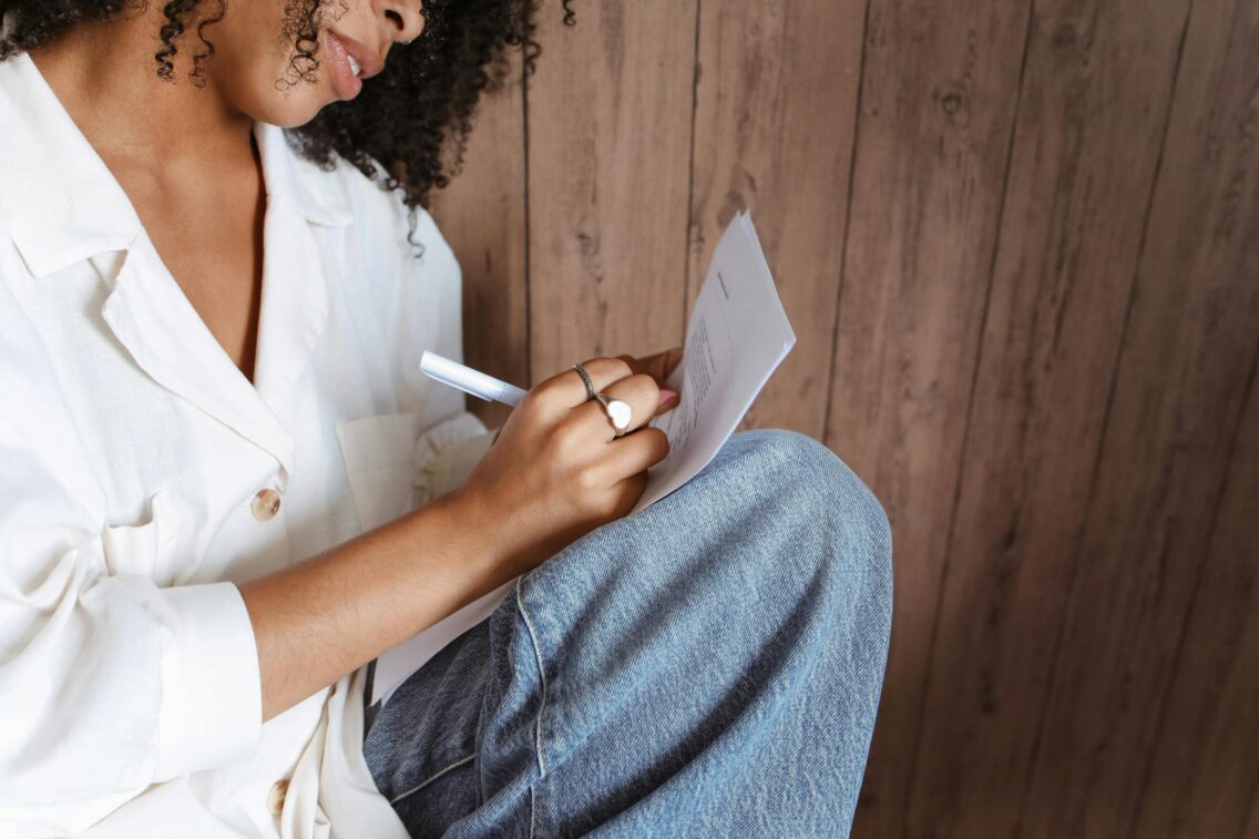 Understanding Contracts in the Modeling Business